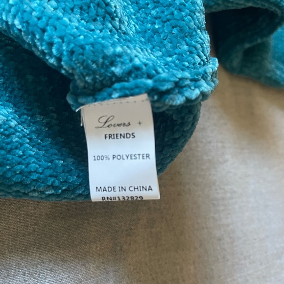 Revolve sweater: Lovers and friends. Size XS. Like New! - Picture 5 of 7